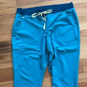 FIGS high waisted Zamora joggers
